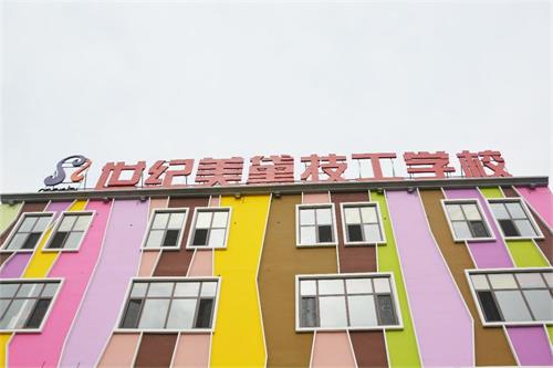 保定航空學(xué)校好就業(yè)嗎？