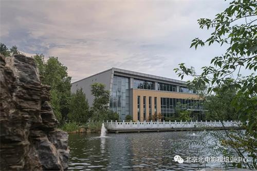 北京有什么不錯的攝影學校嗎？