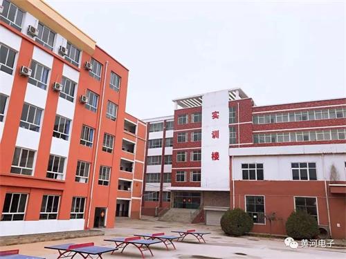 洛陽軌道交通學(xué)校哪家好？就業(yè)有保障嗎？