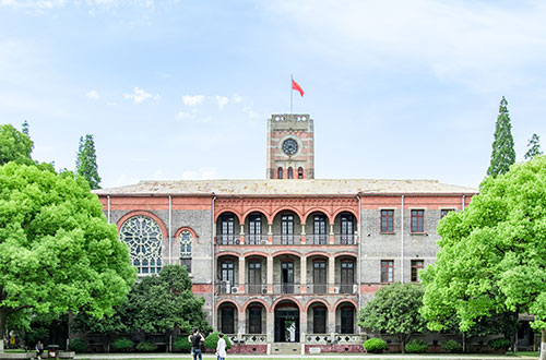 青島萊西市職業(yè)教育中心是學(xué)校嗎？有什么專業(yè)？
